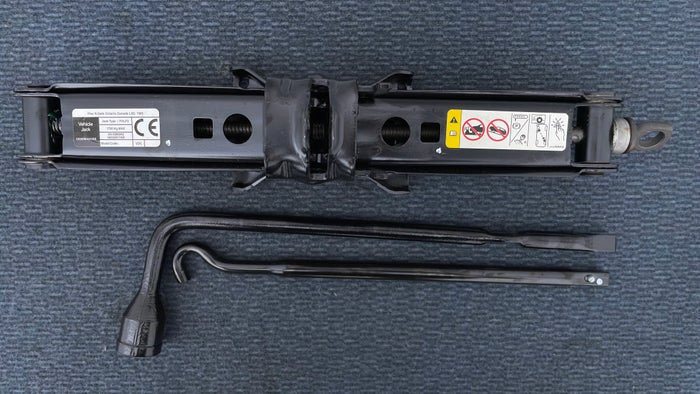 JEEP GRAND CHEROKEE-Tool Kit