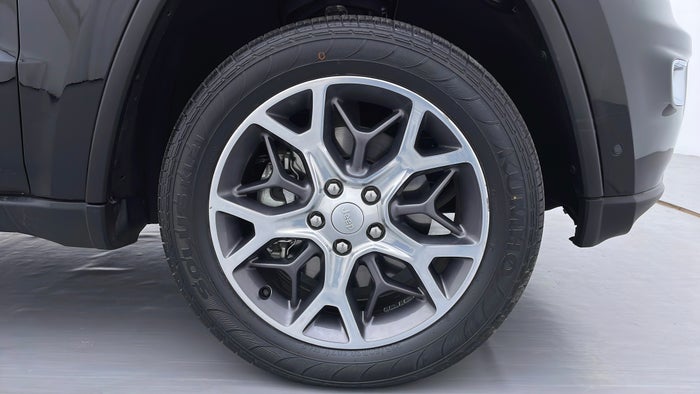JEEP GRAND CHEROKEE-Right Front Tyre