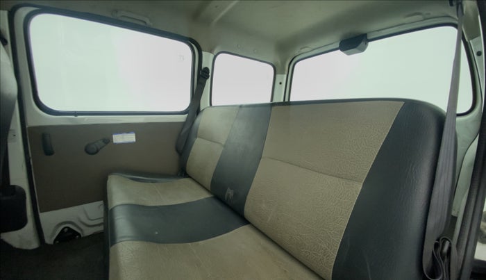 2016 Maruti Eeco 5 STR WITH AC PLUSHTR, Petrol, Manual, 60,448 km, Right Side Rear Door Cabin