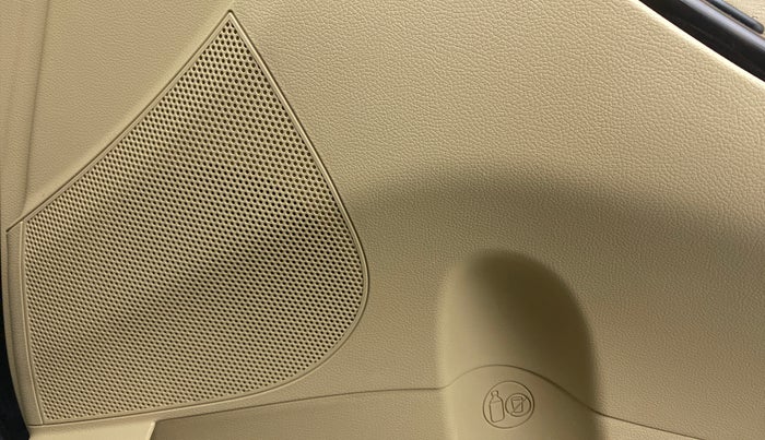 2017 Hyundai Verna 1.6 VTVT SX, Petrol, Manual, 55,605 km, Speaker