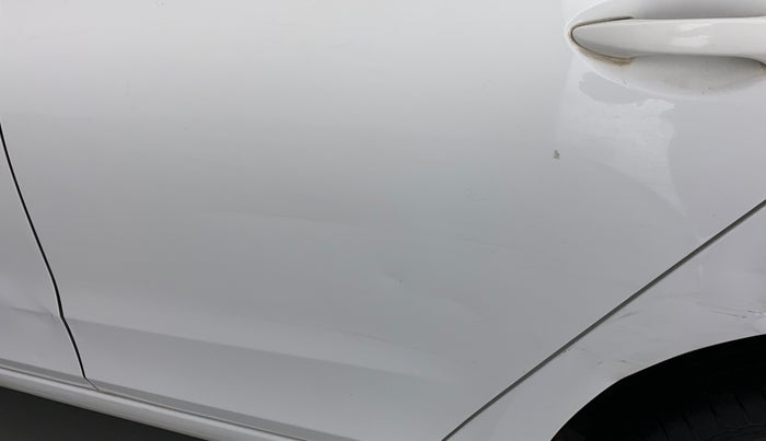 2017 Hyundai Elite i20 MAGNA 1.2, Petrol, Manual, 17,127 km, Rear left door - Slightly dented