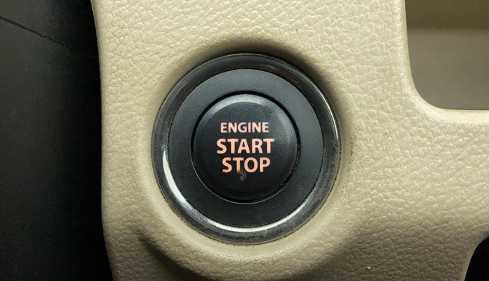 2016 Maruti Ciaz ZXI PLUS, Petrol, Manual, 61,043 km, Keyless Start/ Stop Button