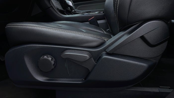 FORD EDGE-Driver Side Adjustment Panel