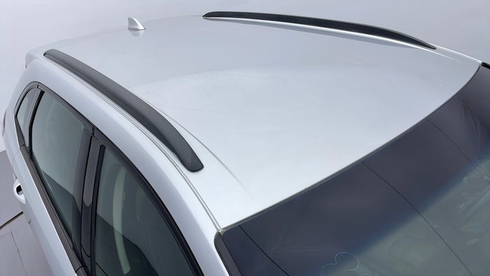 FORD EDGE-Roof/Sunroof View