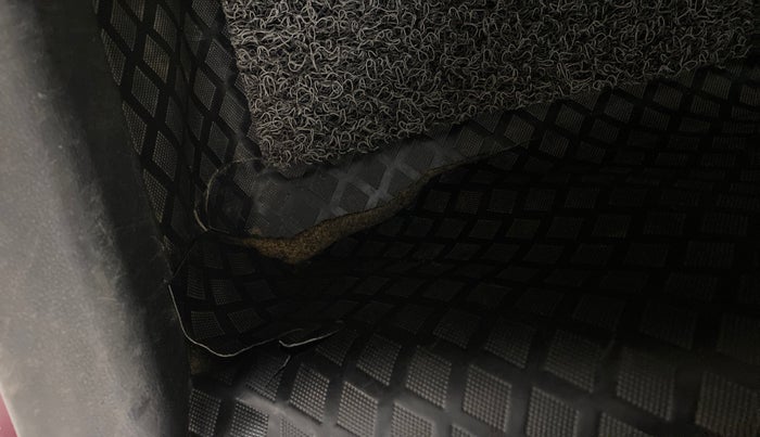 2015 Hyundai Grand i10 ASTA 1.2 KAPPA VTVT, Petrol, Manual, 44,628 km, Flooring - Carpet is minor damage