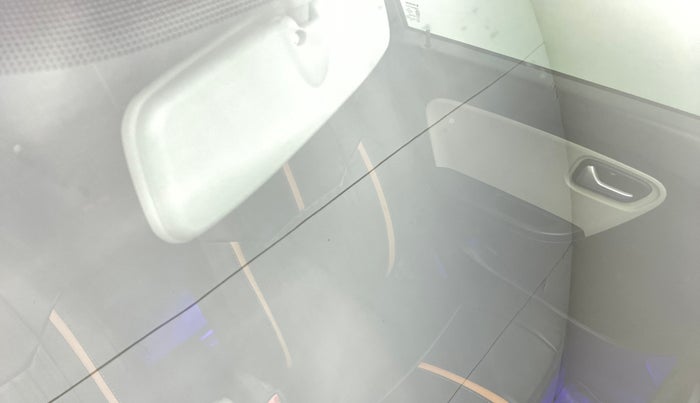 2020 Maruti Alto VXI PLUS, Petrol, Manual, 25,300 km, Front windshield - Minor spot on windshield