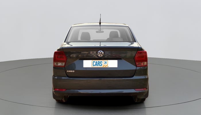 2016 Volkswagen Ameo HIGHLINE 1.2, Petrol, Manual, 91,646 km, Back/Rear