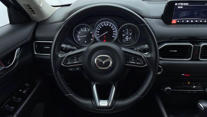 MAZDA CX 5-Steering Wheel Close-up