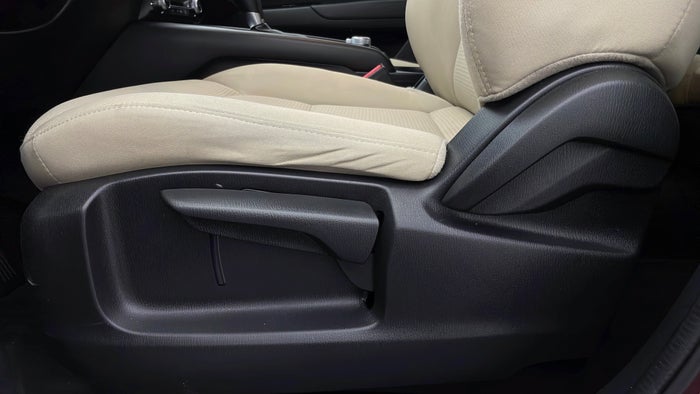 MAZDA CX 5-Driver Side Adjustment Panel