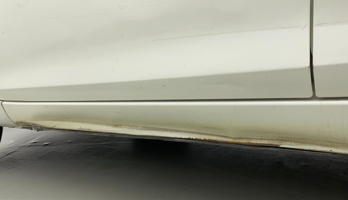 2012 Maruti Swift Dzire VXI, Petrol, Manual, 45,694 km, Left running board - Slightly dented