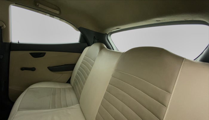 2012 Hyundai Eon ERA PLUS, CNG, Manual, 56,093 km, Right Side Rear Door Cabin