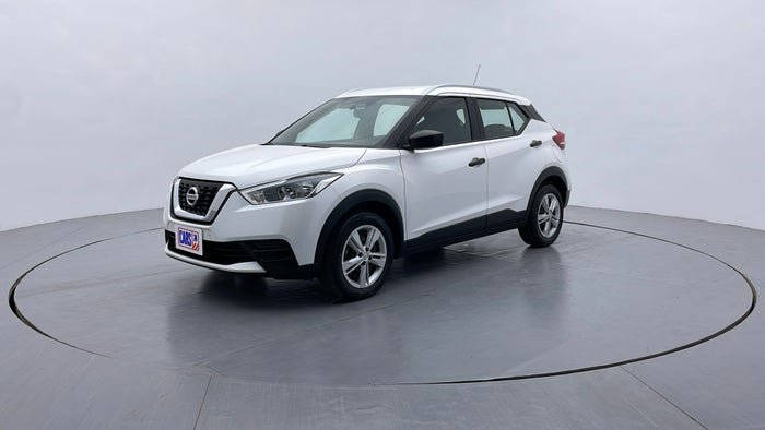 NISSAN KICKS-Left Front Diagonal (45- Degree) View