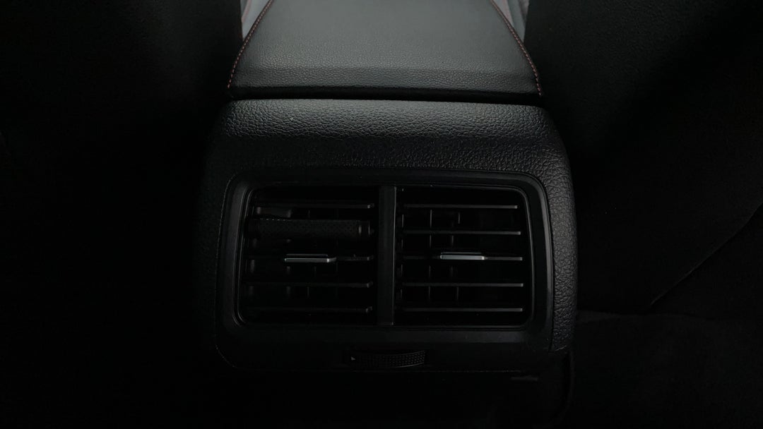 Rear A/C Vent