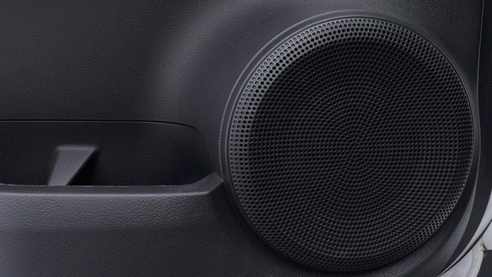 NISSAN KICKS-Speakers