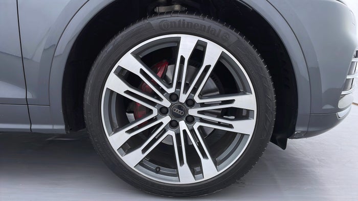 AUDI SQ5-Right Front Tyre