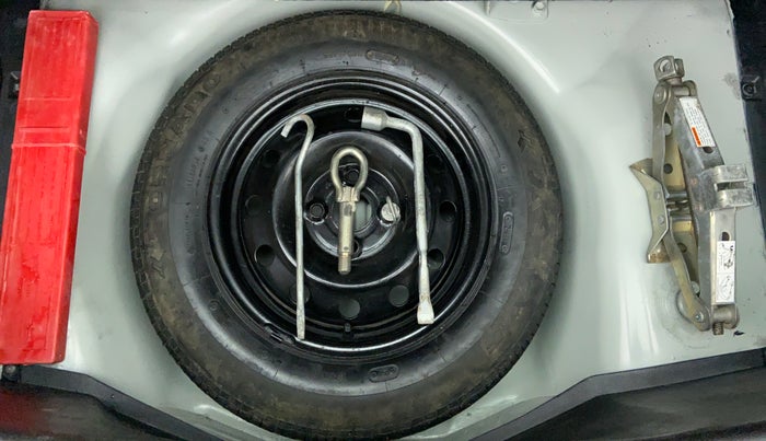 2013 Maruti Swift VDI, Diesel, Manual, 1,44,857 km, Spare Tyre
