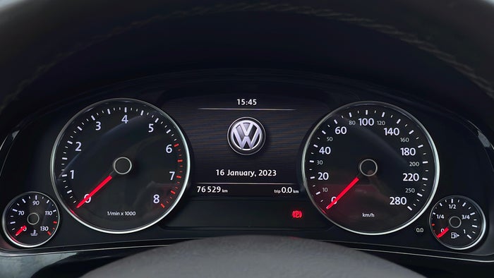 VOLKSWAGEN TOUAREG-Odometer View