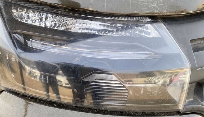 2020 Renault Kwid RXL, Petrol, Manual, 25,039 km, Right headlight - Minor scratches