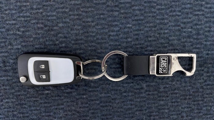 OPEL MOKKA-Key Close-up