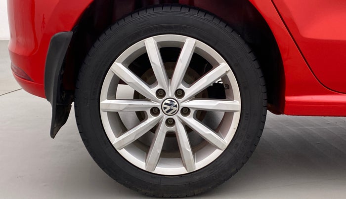 2017 Volkswagen Polo GT TSI 1.2 PETROL AT, Petrol, Automatic, 65,423 km, Right Rear Wheel