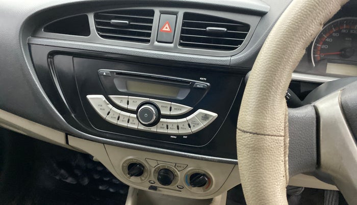 2015 Maruti Alto K10 VXI AMT, Petrol, Automatic, 43,594 km, AC Unit - Directional switch has minor damage