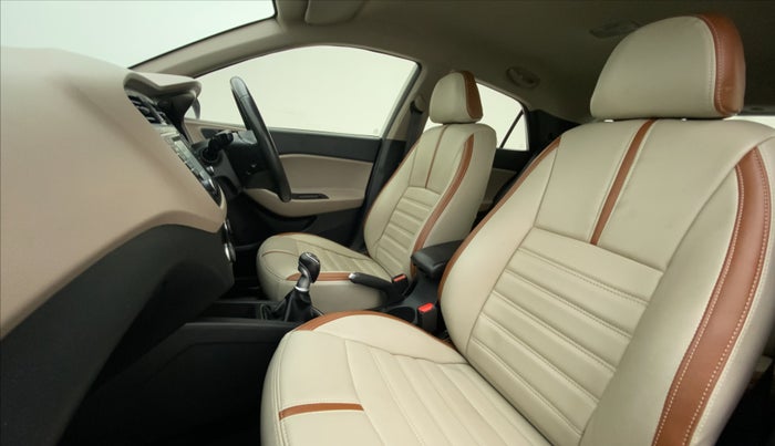 2018 Hyundai Elite i20 ASTA 1.4 CRDI (O), Diesel, Manual, 54,780 km, Right Side Front Door Cabin