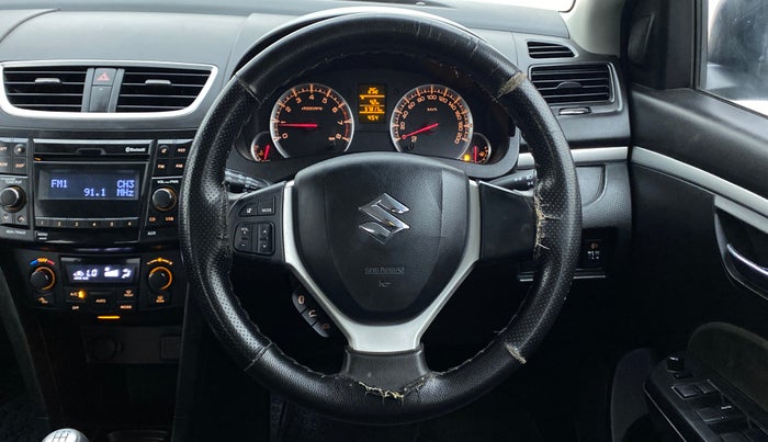 2015 Maruti Swift ZXI, Petrol, Manual, 57,817 km, Steering Wheel Close Up