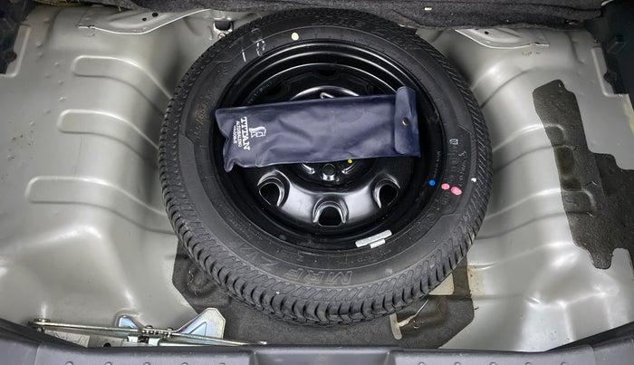 2018 Maruti Alto K10 VXI, Petrol, Manual, 16,711 km, Spare Tyre