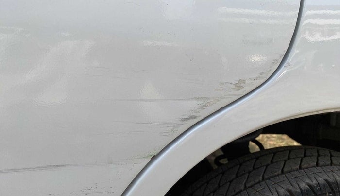 2010 Maruti Alto LXI, Petrol, Manual, 63,550 km, Rear left door - Minor scratches