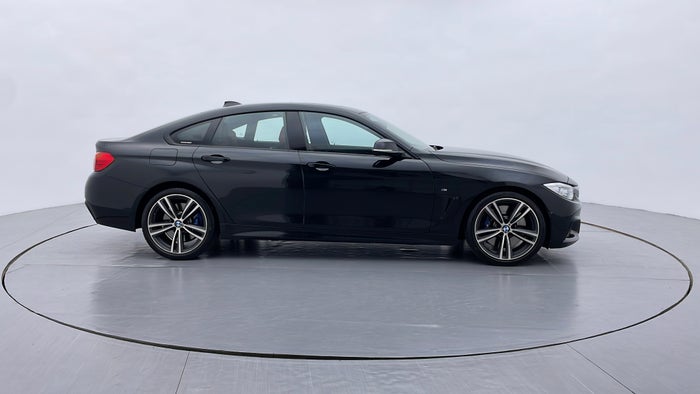 BMW 440I-Right Side View