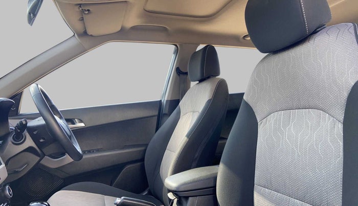 2018 Hyundai Creta SX PLUS AT 1.6 PETROL, Petrol, Automatic, 15,745 km, Right Side Front Door Cabin
