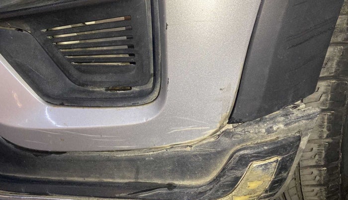2019 Renault TRIBER 1.0 RXL PETROL, Petrol, Manual, 31,085 km, Front bumper - Minor scratches
