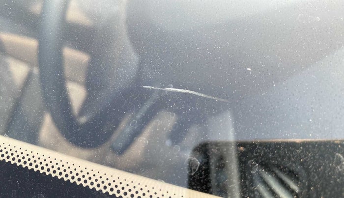 2014 Hyundai Xcent S 1.2, Petrol, Manual, 64,890 km, Front windshield - Minor damage