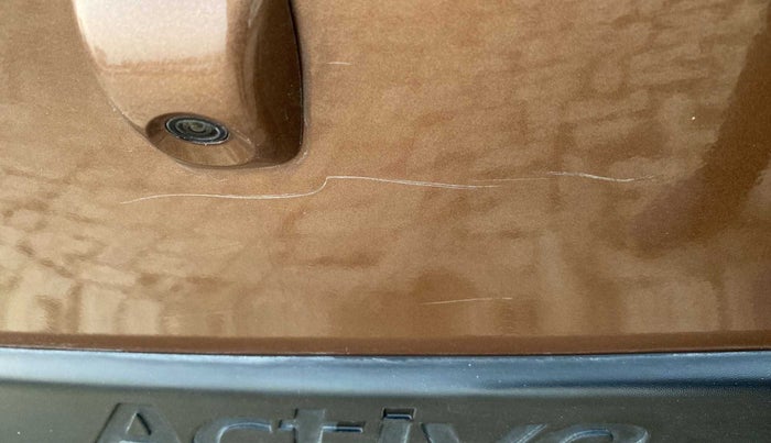 2018 Hyundai i20 Active 1.2 S, Petrol, Manual, 11,830 km, Dicky (Boot door) - Minor scratches