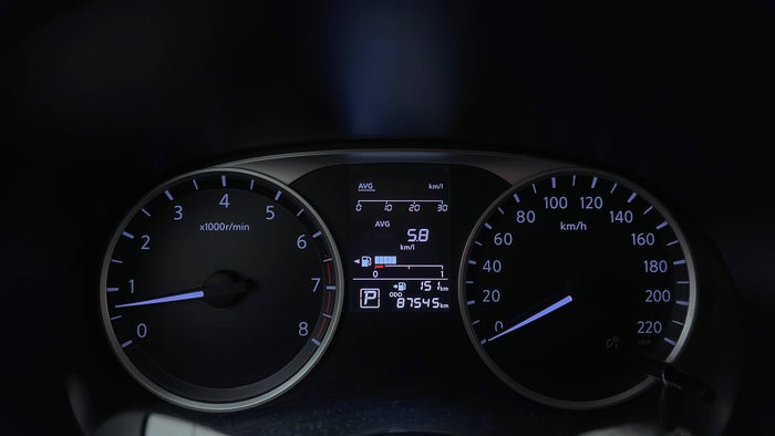 NISSAN KICKS-Odometer View