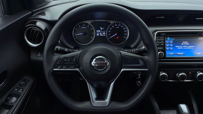 NISSAN KICKS-Steering Wheel Close-up