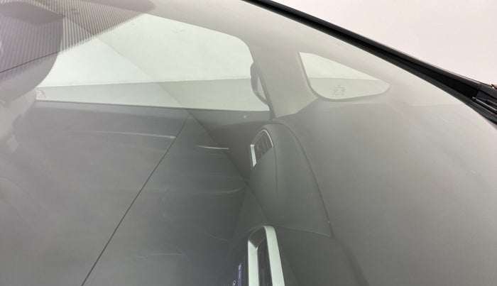 2018 Honda WR-V 1.2 i-VTEC VX MT, Petrol, Manual, 77,902 km, Front windshield - Minor spot on windshield
