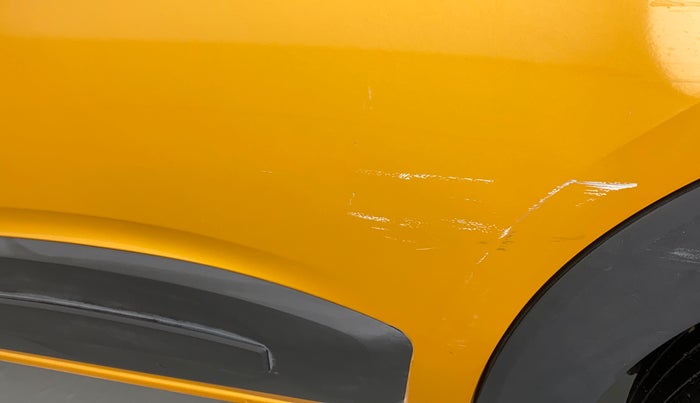 2019 Renault TRIBER 1.0 RXZ, Petrol, Manual, 14,295 km, Rear left door - Minor scratches