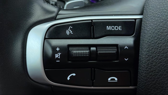 KIA K5-Drivers Control