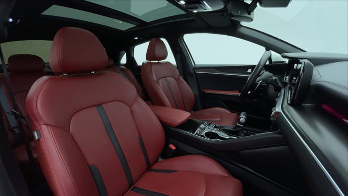 KIA K5-Right Side Front Door Cabin View