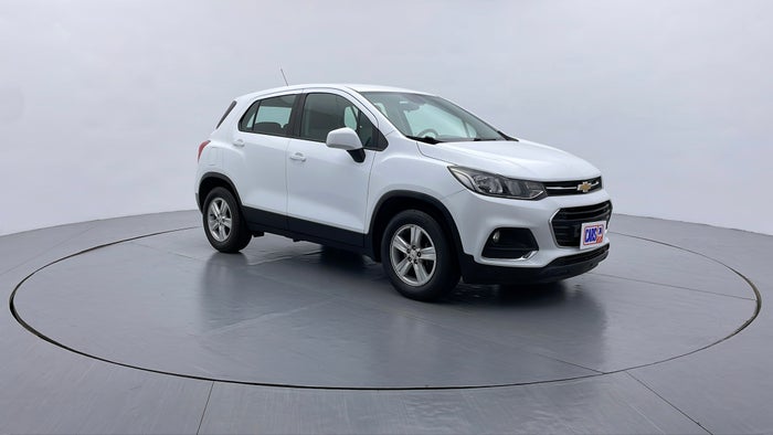 CHEVROLET TRAX-Right Front Diagonal (45- Degree) View