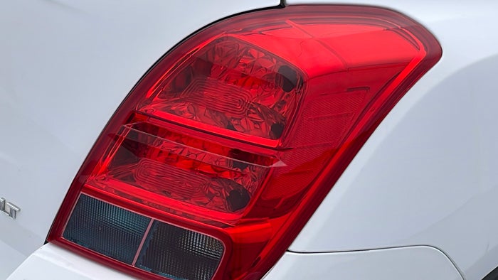 CHEVROLET TRAX-Tail Light RHS Scratched