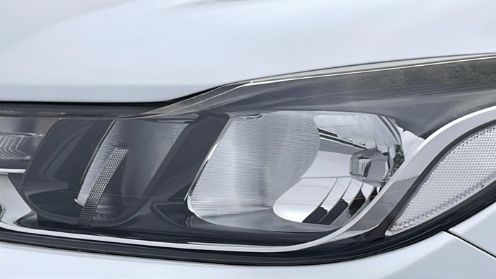 CHEVROLET TRAX-Head Light LHS Scratch
