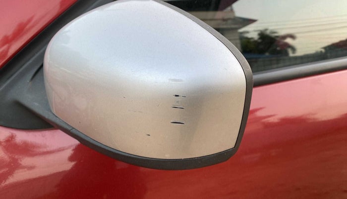 2017 Renault Kwid 1.0 RXT, Petrol, Manual, 35,266 km, Left rear-view mirror - Minor scratches