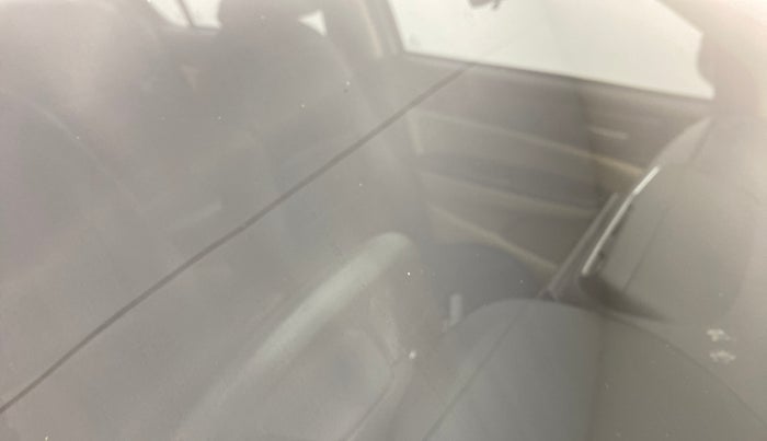 2019 Honda Amaze 1.2 VXMT I VTEC, Petrol, Manual, 53,863 km, Front windshield - Minor spot on windshield