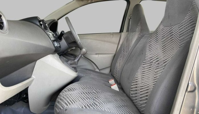 2015 Datsun Go Plus T, Petrol, Manual, 44,621 km, Right Side Front Door Cabin