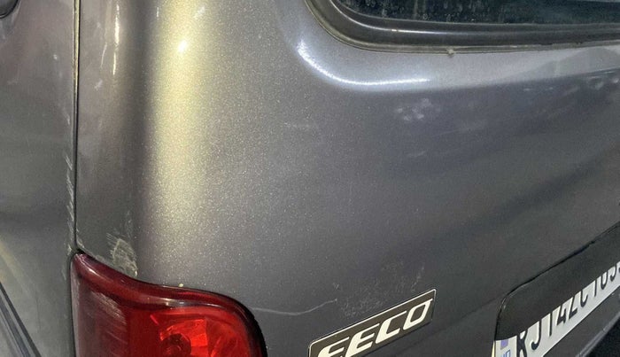 2018 Maruti Eeco 5 STR WITH A/C+HTR, Petrol, Manual, 40,144 km, Dicky (Boot door) - Slightly dented