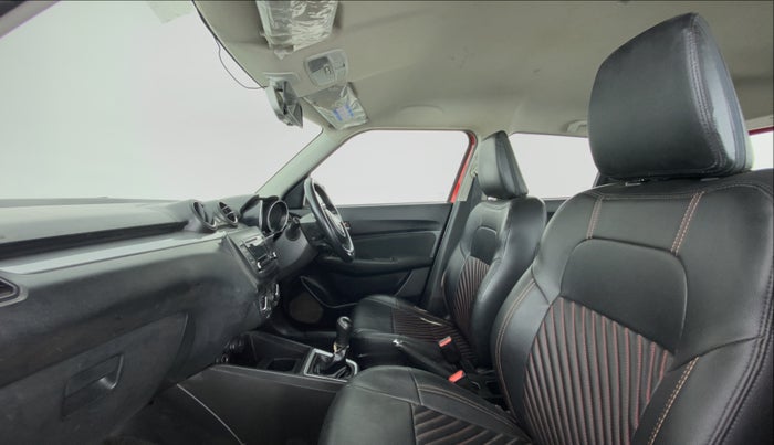 2018 Maruti Swift VXI ABS, Petrol, Manual, 69,988 km, Right Side Front Door Cabin