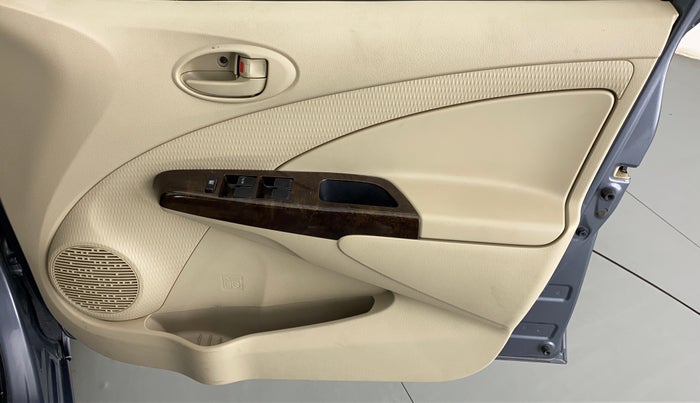 2017 Toyota Etios GX, Petrol, Manual, 61,050 km, Driver Side Door Panels Control