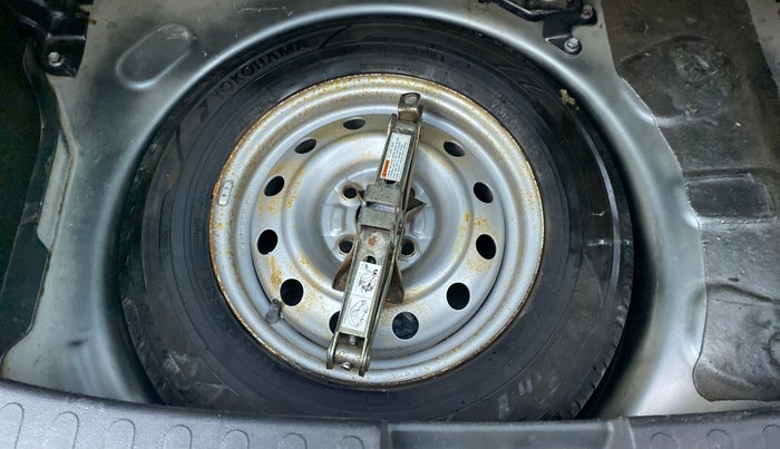 2014 Maruti Ritz VXI, Petrol, Manual, 65,203 km, Spare Tyre